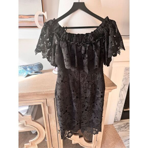 Badgley Mischka Black Lace Off The Shoulder Mini Dress Size 4 - Picture 5 of 10